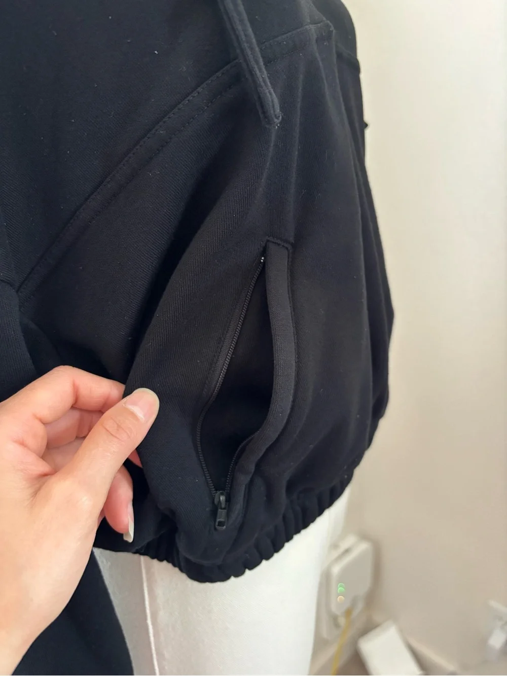 Alo Yoga Black Refresh Stadium Half Zip Hoodie (S)